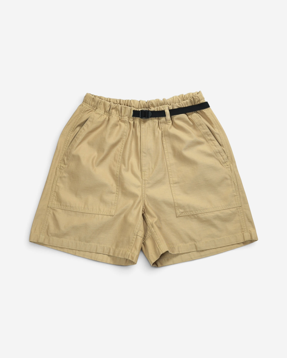 Бежеві чоловічі шорти Carhartt WIP, вигляд ззаду. Еластичний пояс, одна задня кишеня з клапаном та фірмовим квадратним логотипом бренду.