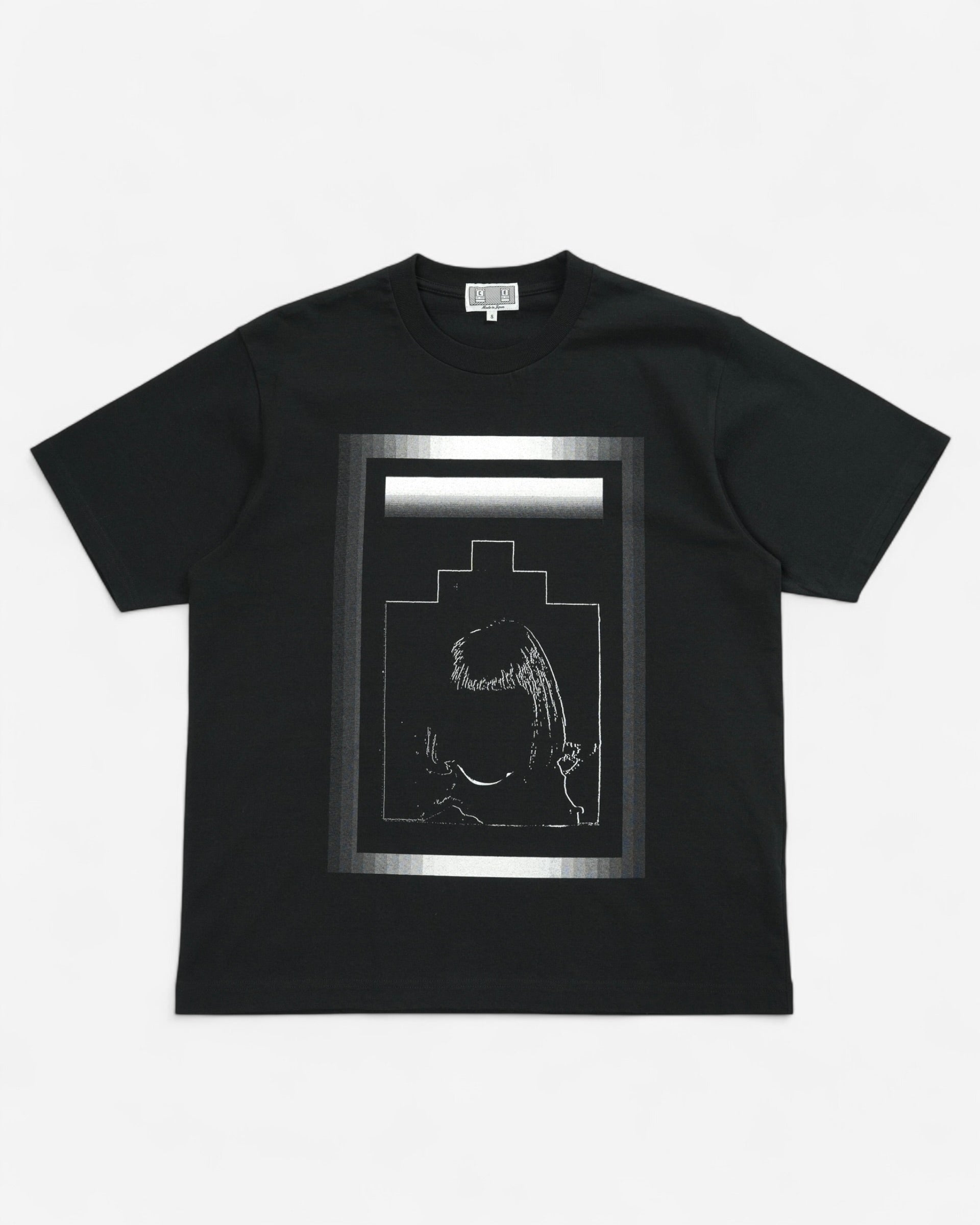 Чорна бавовняна футболка вільного крою Cav Empt з великим прямокутним графічним принтом у сірій рамці з градієнтом на грудях.