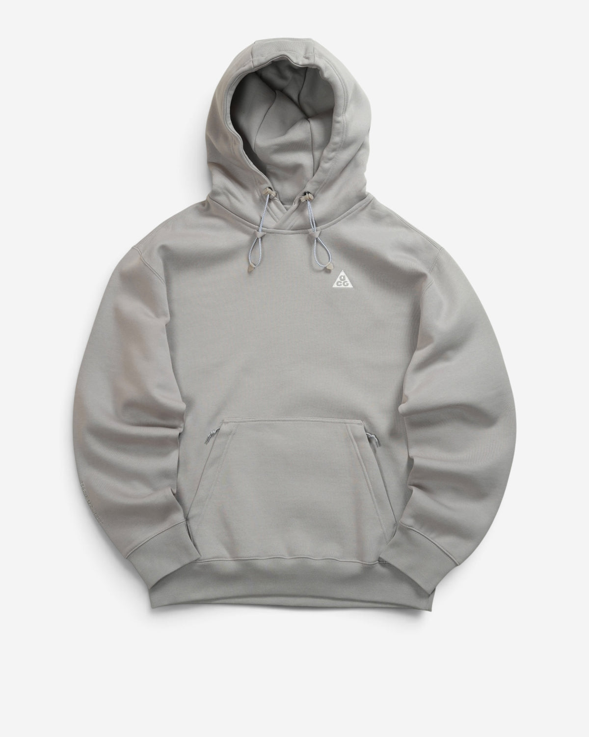 Чоловіче сіре худі Nike ACG Tuff Fleece Therma-FIT з трипанельним капюшоном та білим вишитим трикутним логотипом на грудях.